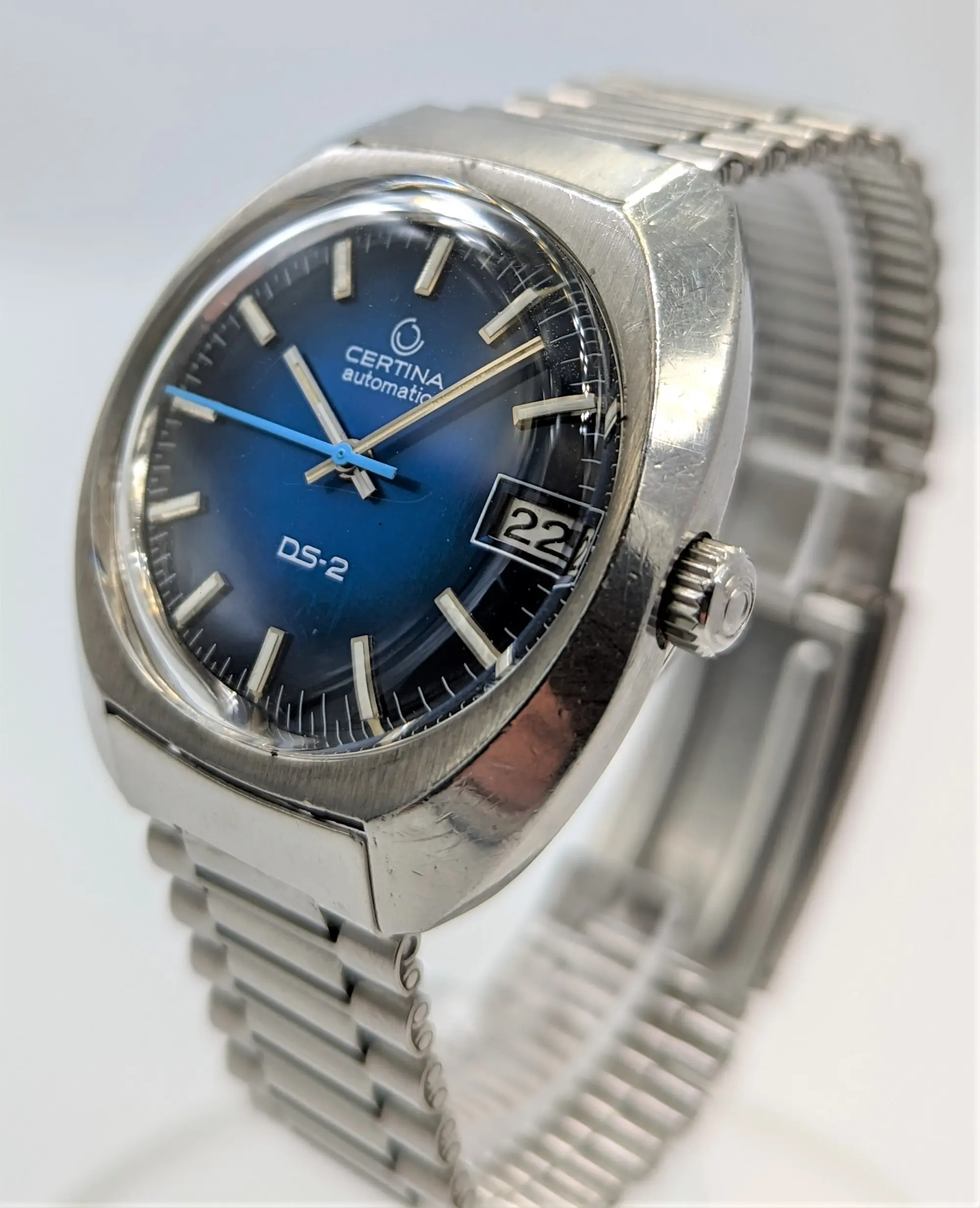 DS 2 - Sea Blue